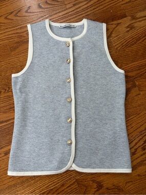Abercrombie & Fitch Gray Sweater vest with Ivory Trim